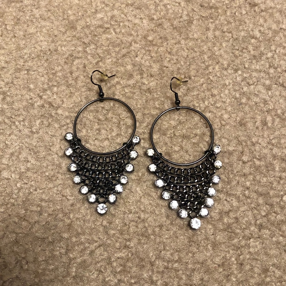 🌻5/$25🌻 Chandelier earrings